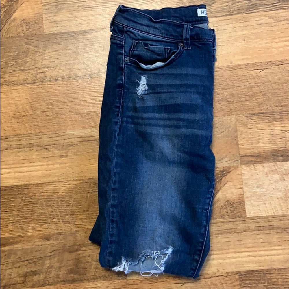 Ripped jeans